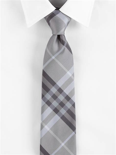 burberry tie grey